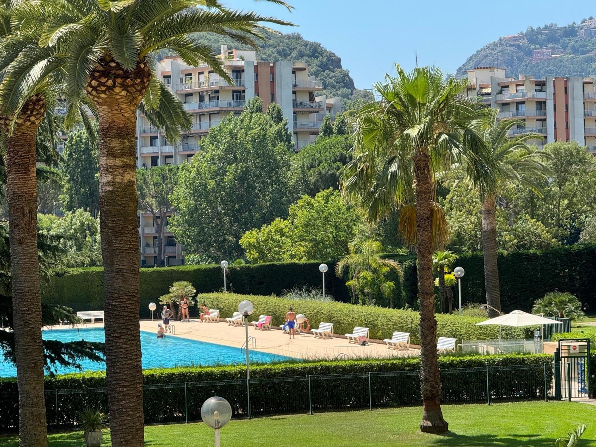 My Resid Appart Cannes Marina Vue Piscine Mandelieu Kültér fotó